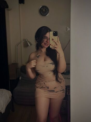 Full leaked Aarohi tirpude page private onlyfans photo