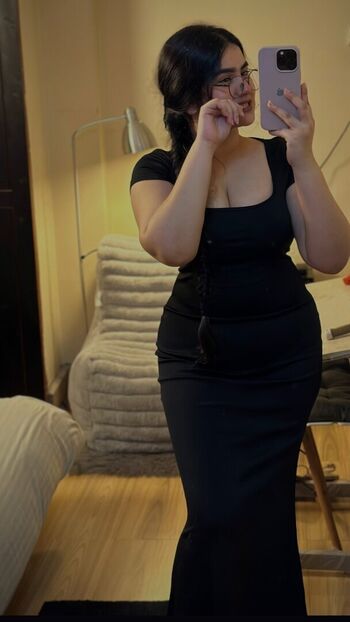Full leaked Aarohi tirpude private onlyfans photo
