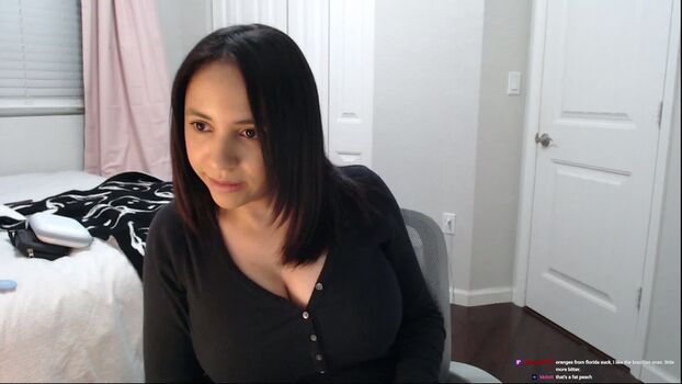 Full leaked Aashlx private onlyfans photo