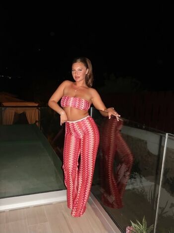 Full leaked Abbie leyland page private onlyfans photo