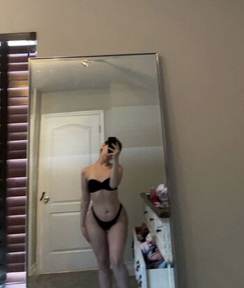 Full leaked Abgxlina private onlyfans photo