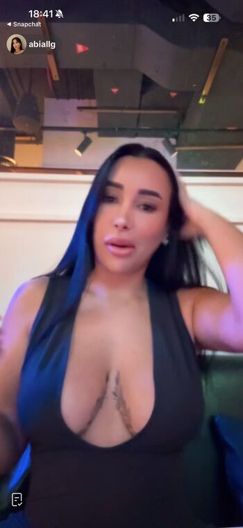 Full leaked Abiaalb private onlyfans photo