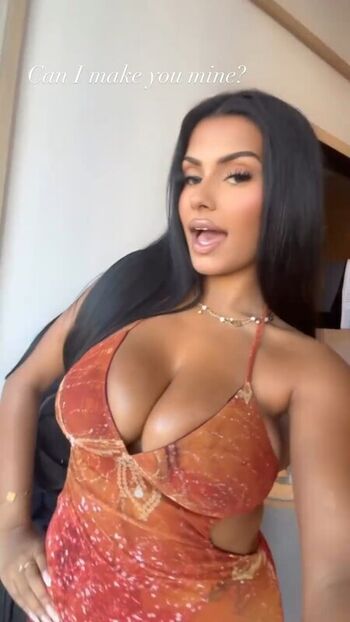 Full leaked Abida page private onlyfans photo