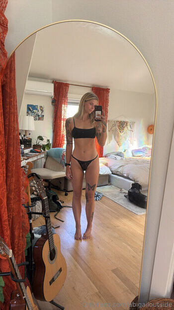 Full leaked Abigail martin private onlyfans photo