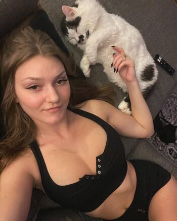 Full leaked Abigail private onlyfans photo
