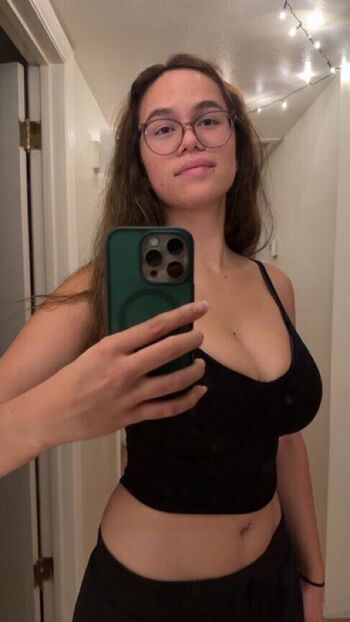Full leaked Acidmoniplays private onlyfans photo