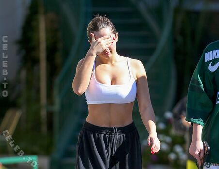 Full leaked Addison rae  page private onlyfans photo