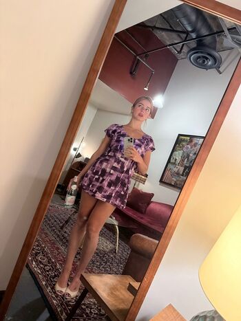 Full leaked Addison rae page private onlyfans photo