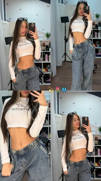 Full leaked Adelwauww private onlyfans photo
