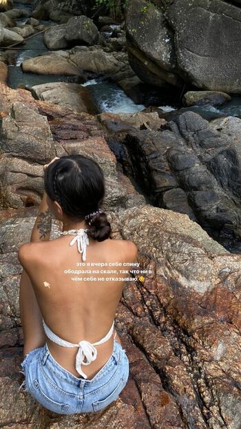 Full leaked Adelwauww private onlyfans photo
