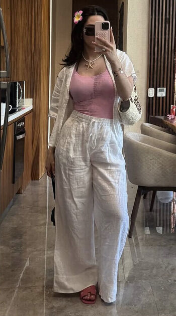 Full leaked Adolladola private onlyfans photo