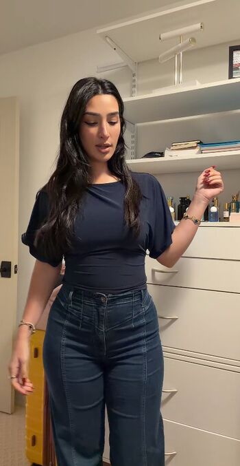 Full leaked Adolladola private onlyfans photo