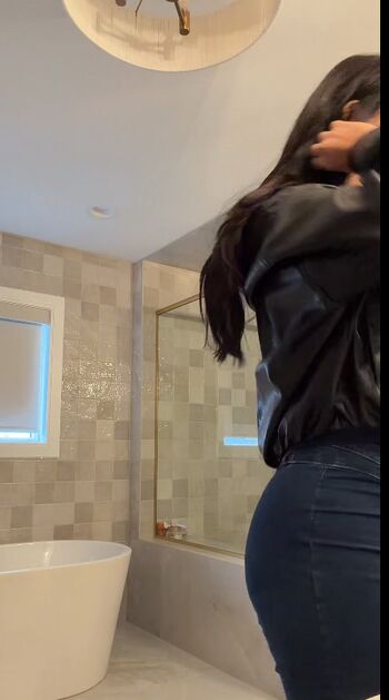 Full leaked Adolladola private onlyfans photo