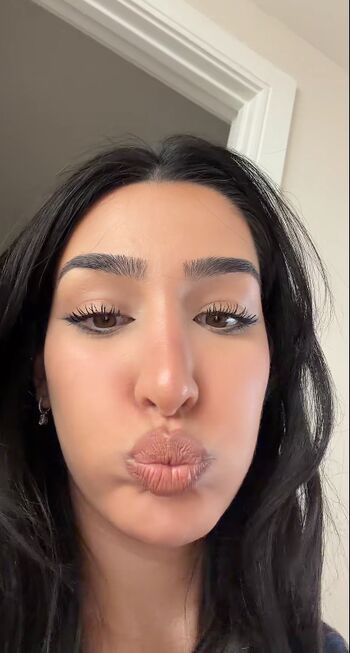 Full leaked Adolladola private onlyfans photo