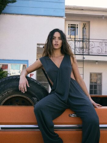 Adria Arjona