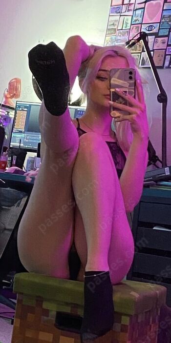 Full leaked Adrianah lee private onlyfans photo