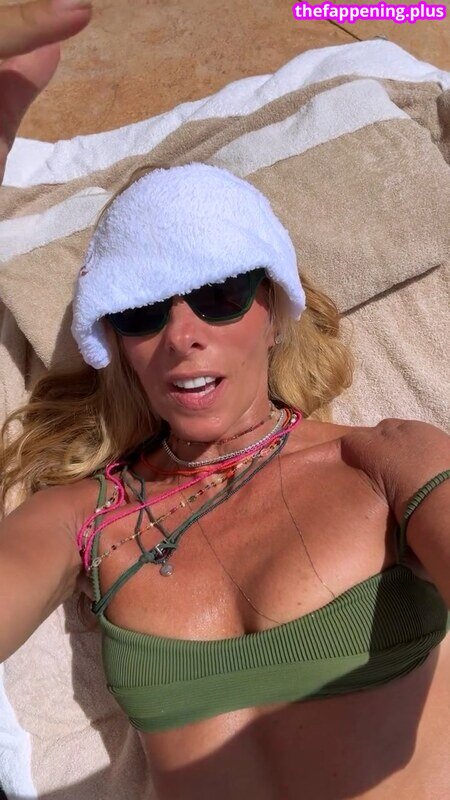 Adriane Galisteu / galisteuoficial नग्न OnlyFans फोटो #439