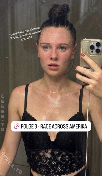 Full leaked Affe auf bike private onlyfans photo