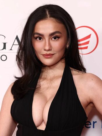 Agnez Mo