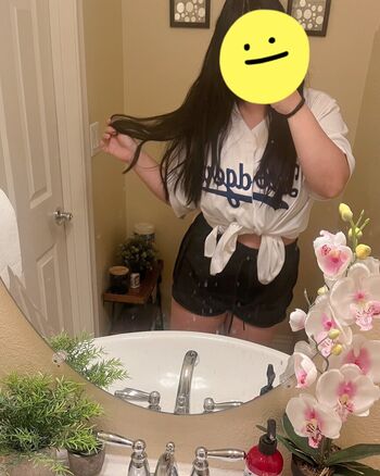 Full leaked Ahppple private onlyfans photo