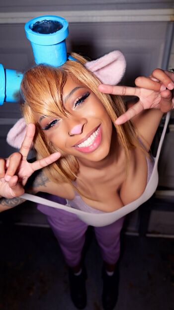 Full leaked Ahquamarine private onlyfans photo