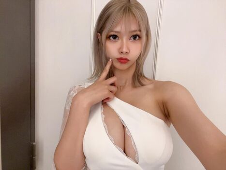 Full leaked Ai yamada private onlyfans photo