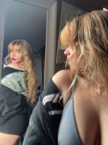 Full leaked Aiiygatorz page private onlyfans photo