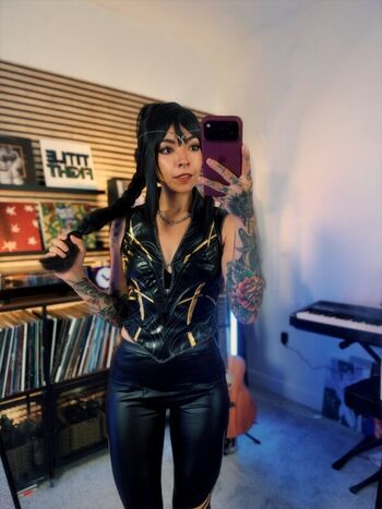 Full leaked Aileensenpaireacts private onlyfans photo