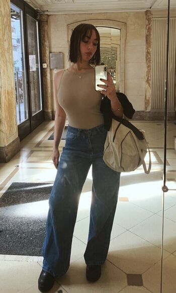 Full leaked Lexii violett/ private onlyfans photo