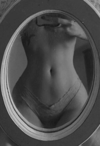Full leaked Aili private onlyfans photo