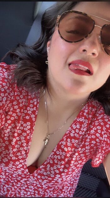 Full leaked Aimeeecarol private onlyfans photo