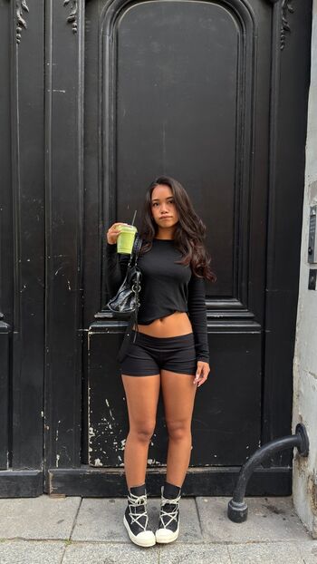 Full leaked Aimeejaihall private onlyfans photo