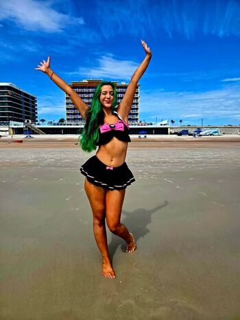 Full leaked Airica demia page private onlyfans photo