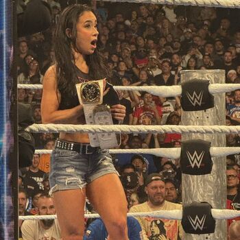 AJ Lee