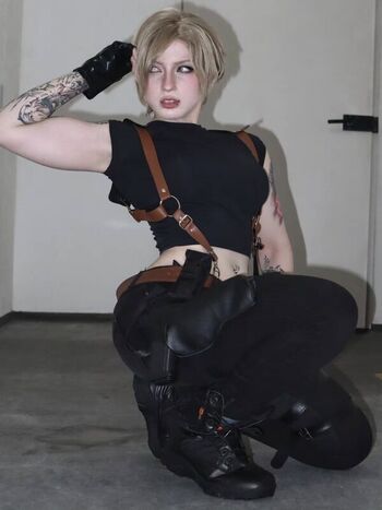 Full leaked Akemy sama private onlyfans photo