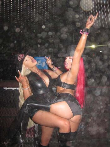 Full leaked Alabama barker page private onlyfans photo