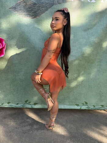 Full leaked Alahna ly page private onlyfans photo