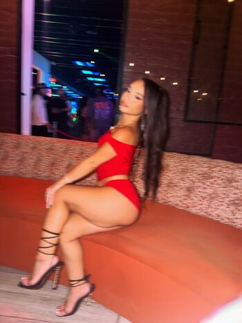 Full leaked Alahna ly private onlyfans photo