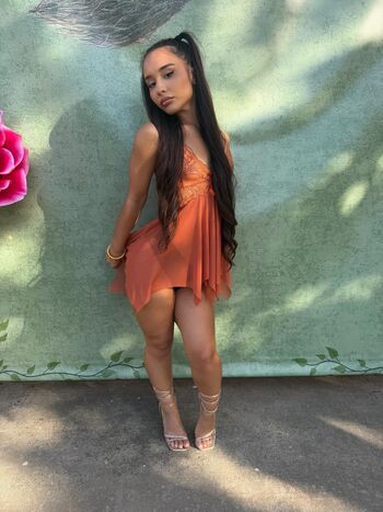 Full leaked Alahnaly private onlyfans photo