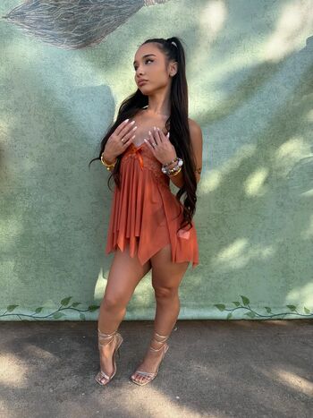 Full leaked Alahnaly private onlyfans photo