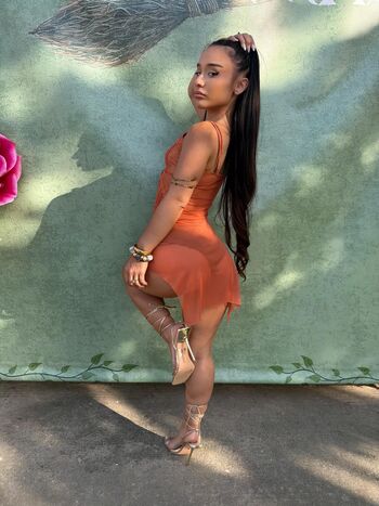 Full leaked Alahnaly private onlyfans photo