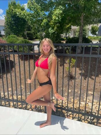 Full leaked Alainza private onlyfans photo