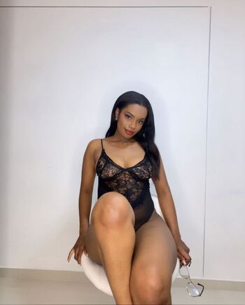 Full leaked Alanabale private onlyfans photo