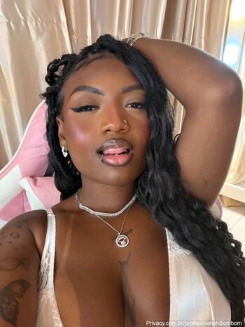 Alanah Bombom