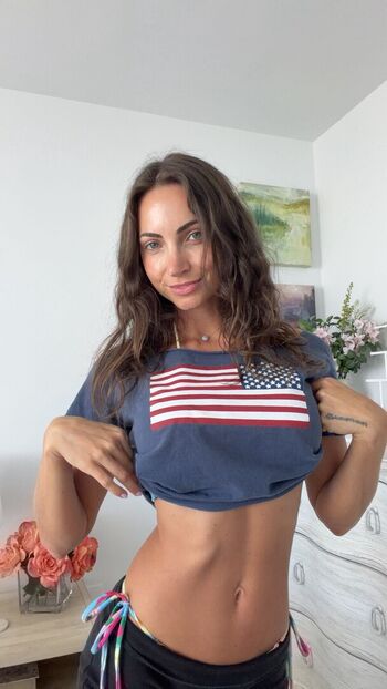 Full leaked Alannalouise private onlyfans photo