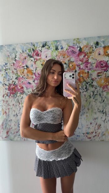 Full leaked Alannalouise  page private onlyfans photo