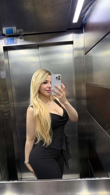 Full leaked Alazgyldrm page private onlyfans photo