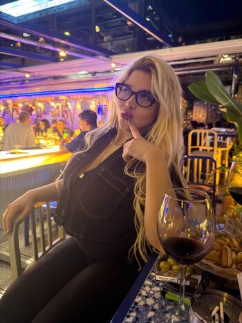 Full leaked Alazgyldrm private onlyfans photo