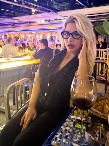 Full leaked Alazgyldrm private onlyfans photo