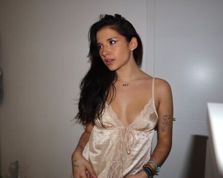 Full leaked Albanedanse private onlyfans photo
